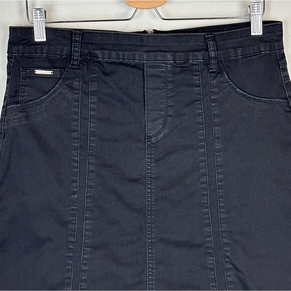 Beija Flor Kelly Mini Skirt Black 10 - Picture 2 of 6